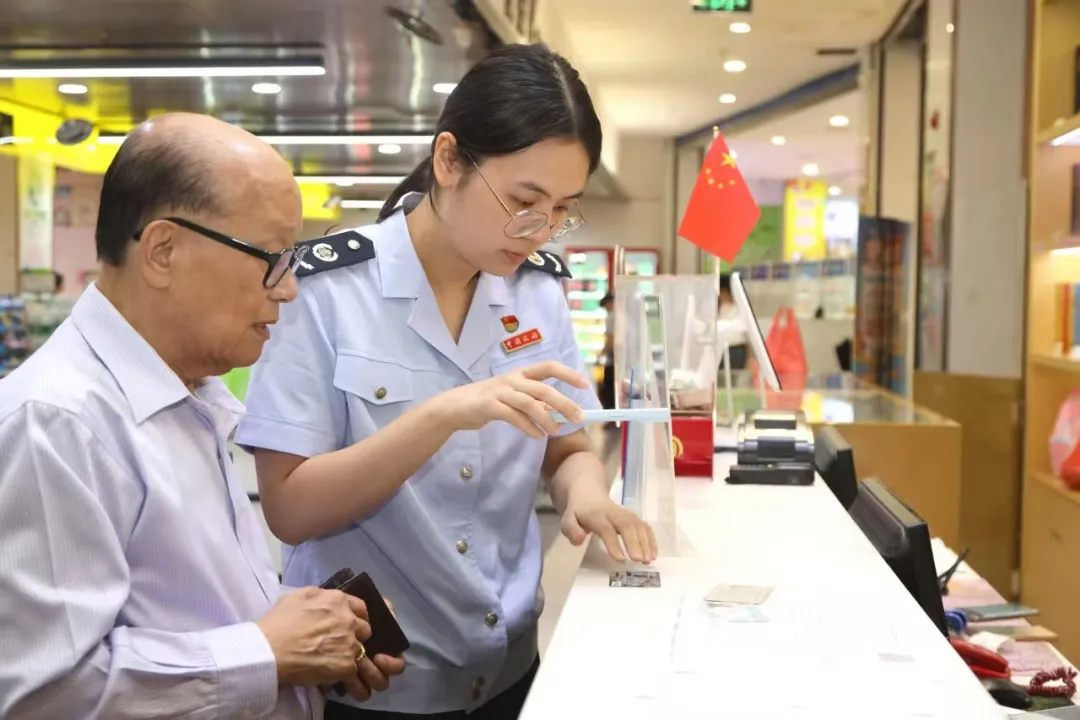 “离境退税”服务升级境外旅客购物更便利